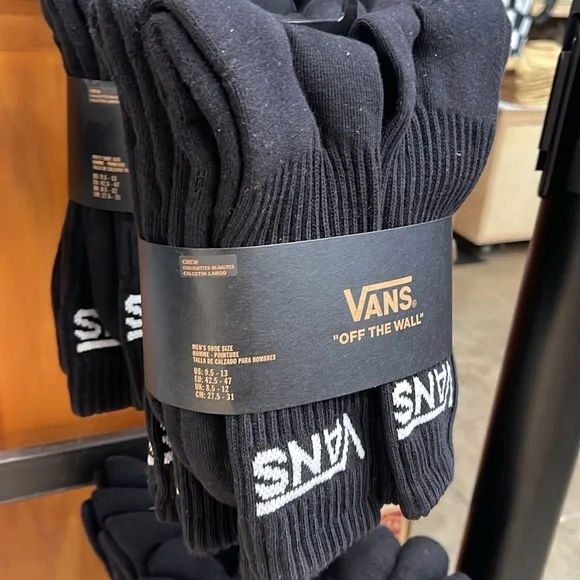 Vans Socks 6 pairs set CREW VANS.
"OFF THE WALL" Black /White 
NWT - Picture 13 of 16